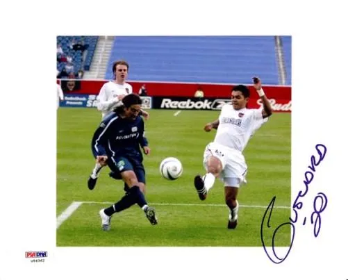 Amado Guevara Autographed 8x10 Photo Metro Stars PSA/DNA #U54362